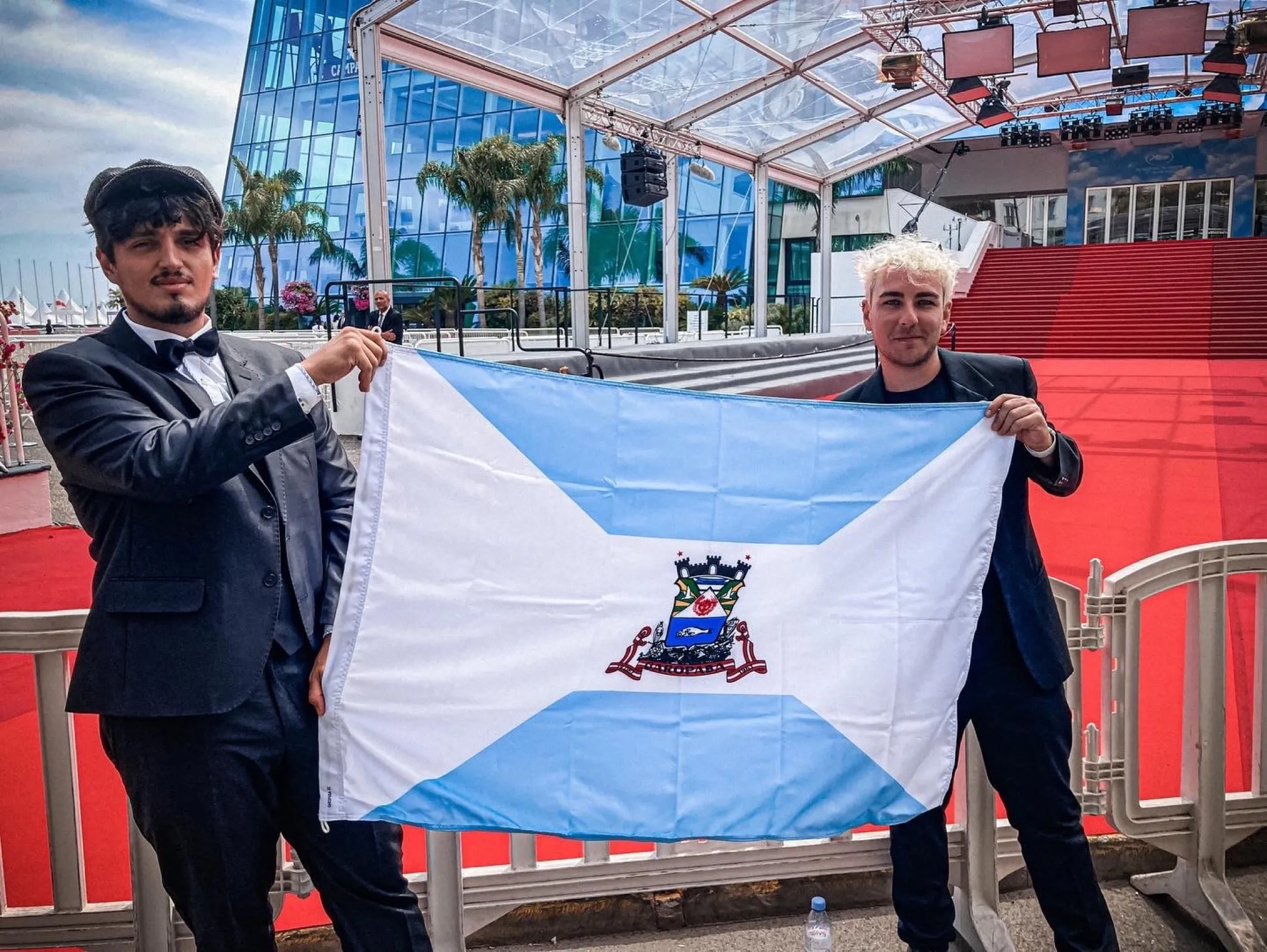 Nestor Luiz e Romullo F. Beltrame no tapete vermelho de Cannes